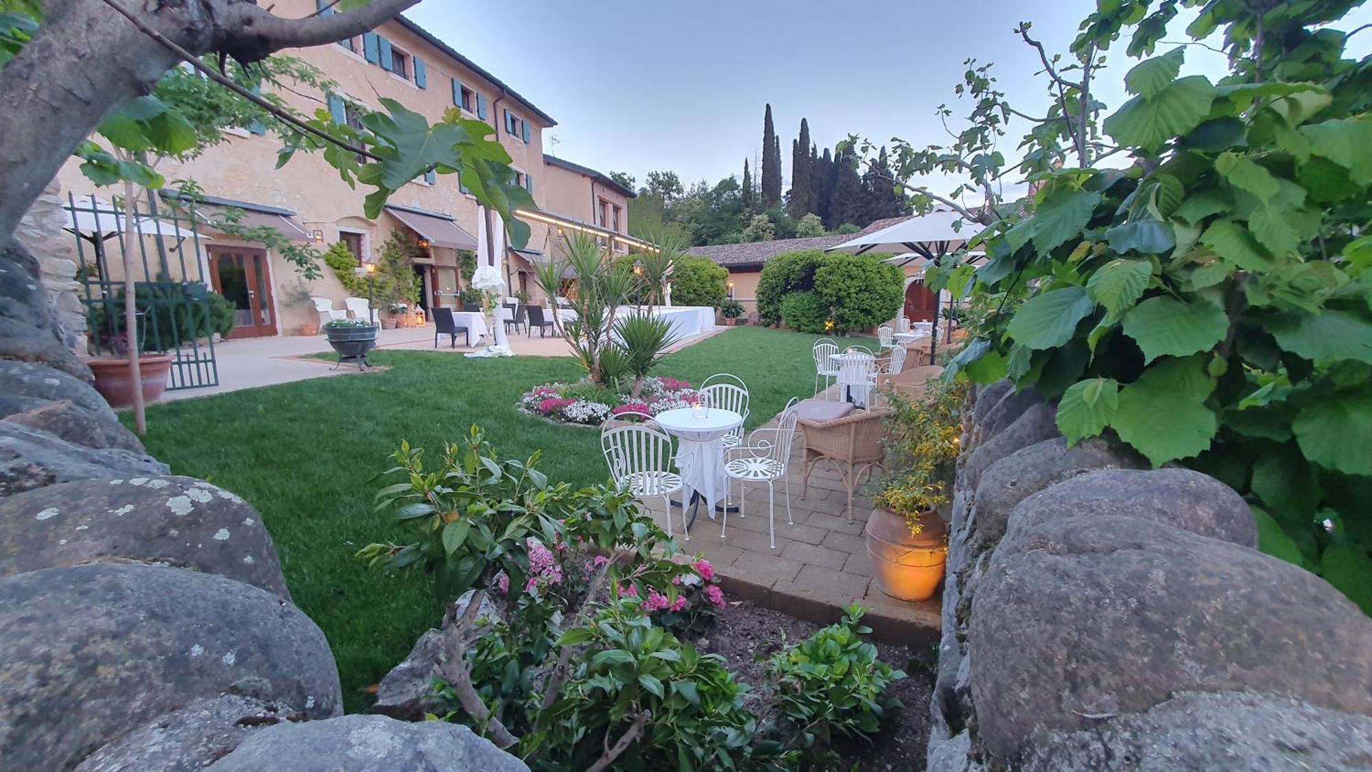 Resort Locanda San Verolo Boutique Hotel Costermano Exterior photo