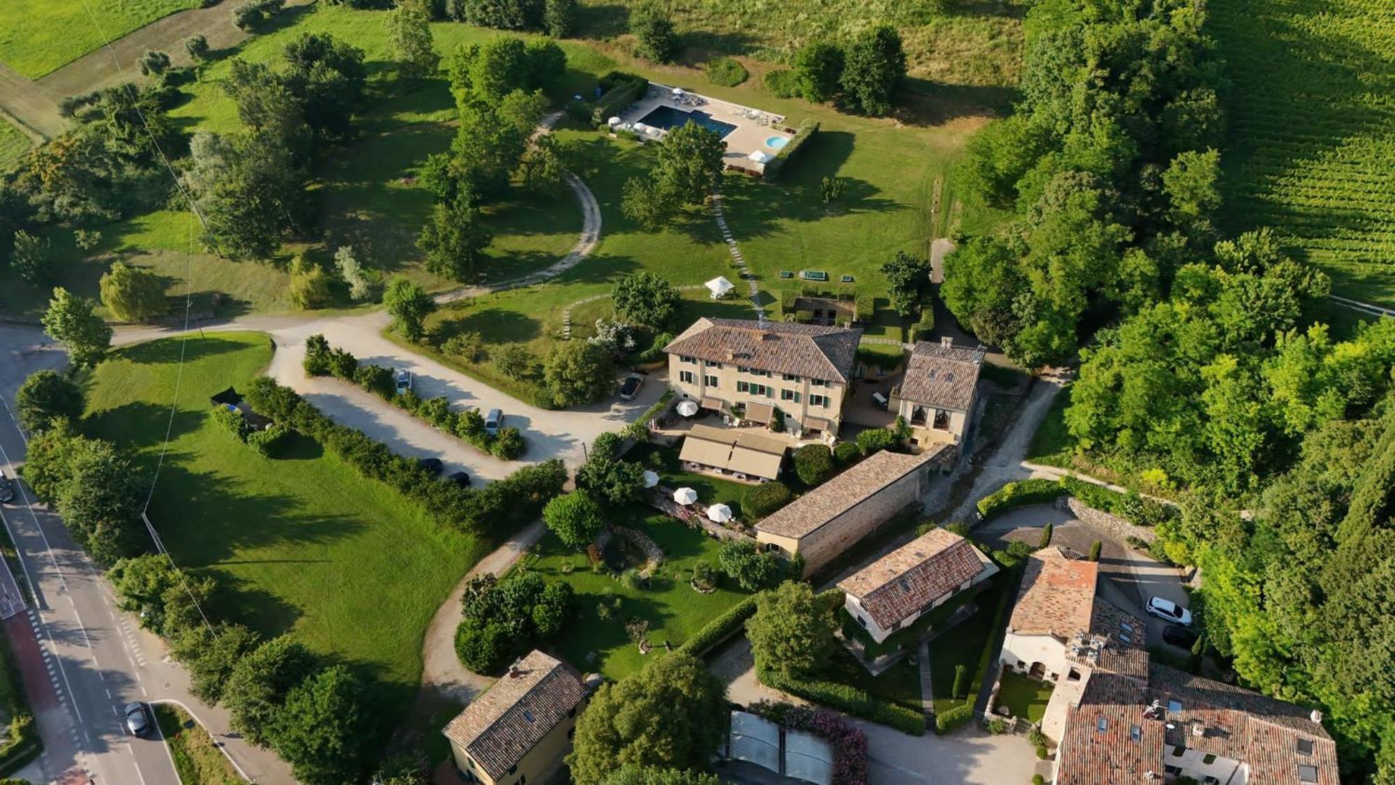 Resort Locanda San Verolo Boutique Hotel Costermano Exterior photo